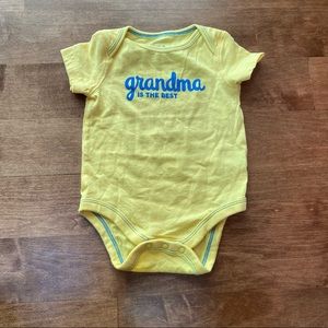 Grandma is the Best yellow and blue onesie with short sleeves Jumping Beans